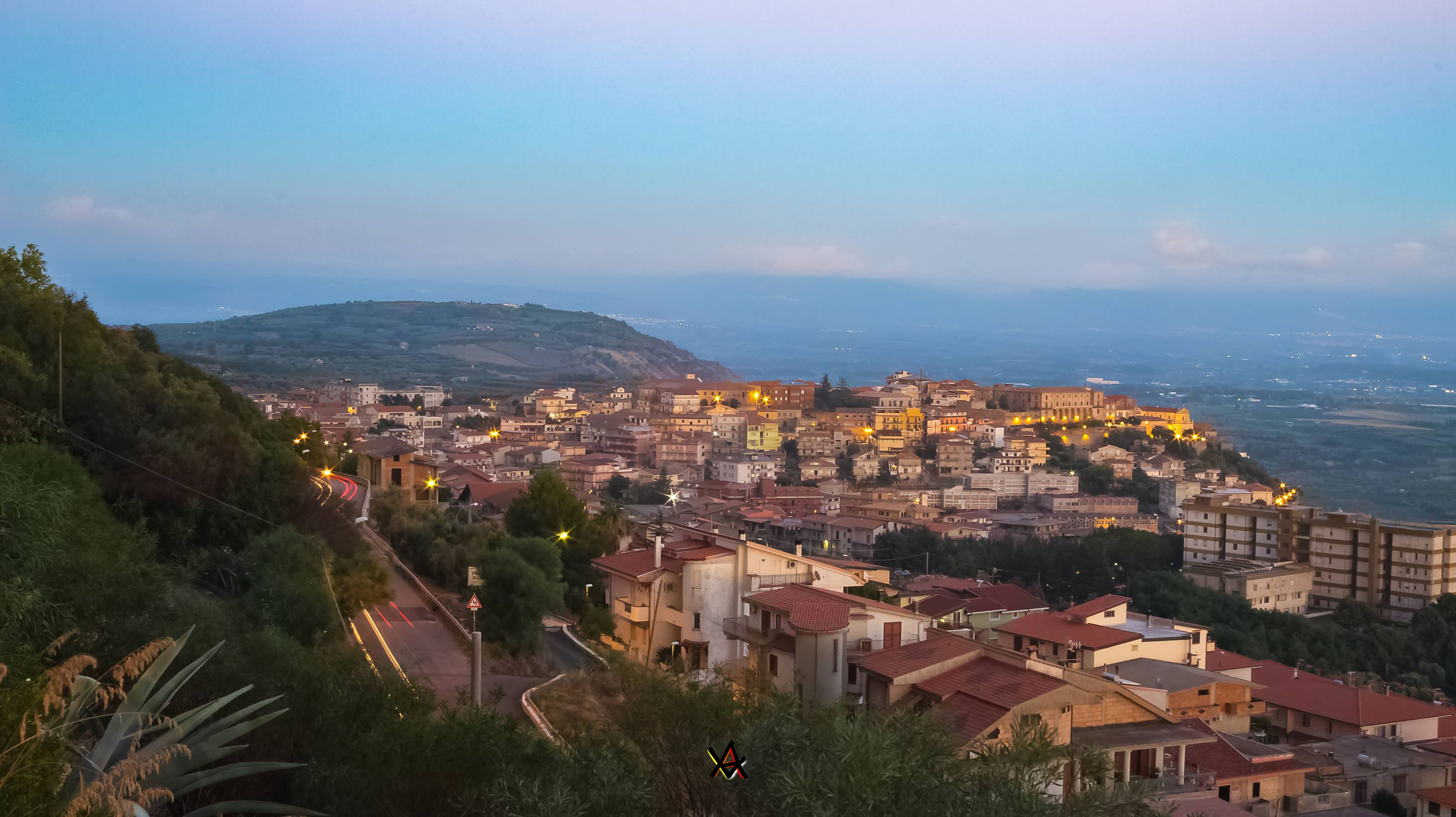 Panoramica sul paese di sera